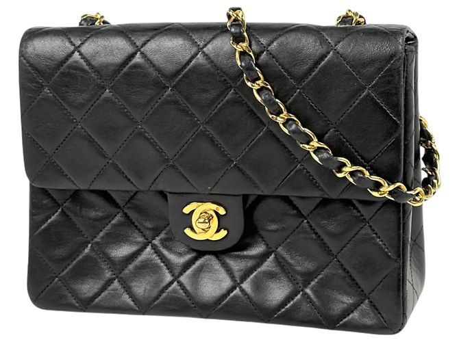 Borsa a tracolla Chanel in pelle nera trapuntata Nero