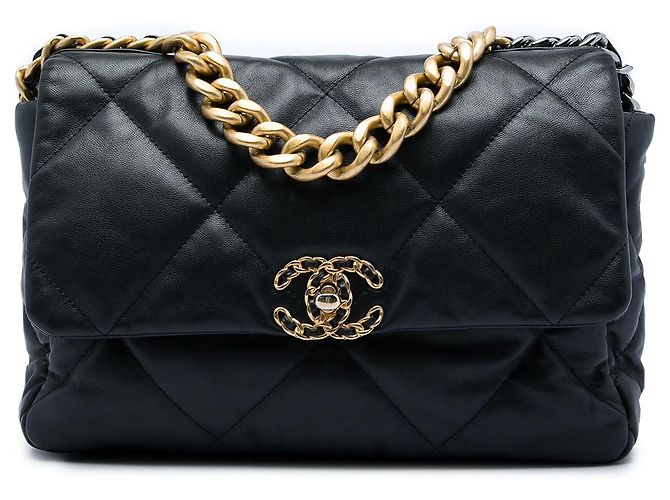 Chanel Black Large Lambskin 19 Flap Preto