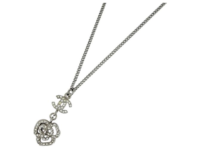 Collar Chanel plateado con strass Plata