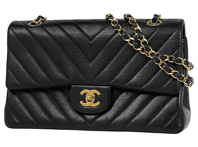 Borsa a tracolla Chanel in pelle nera Nero