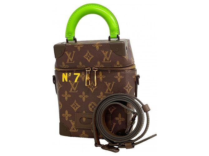 Borsa Louis Vuitton Monogram Vertical Box Trunk Marrone