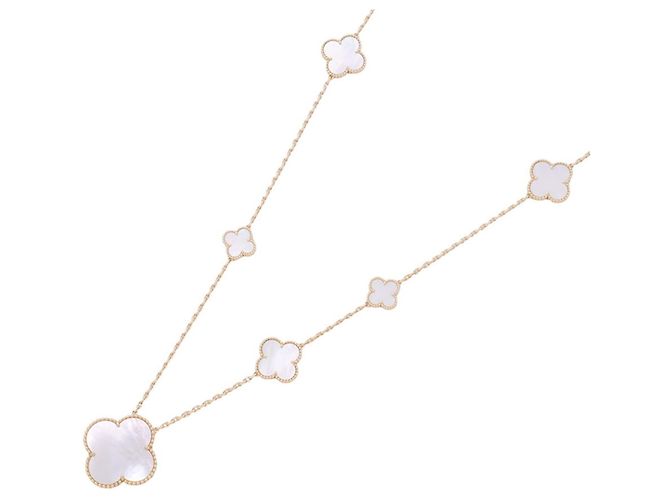 Collana lunga Magic Alhambra di Van Cleef & Arpels 