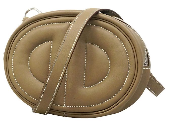 Hermès Bolsa de ombro Hermes In the Loop Taupe