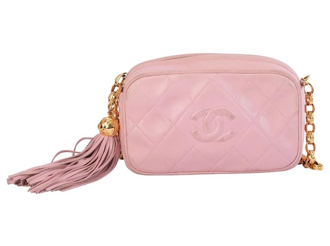 Mini bolsa camera Chanel rosa acolchoada