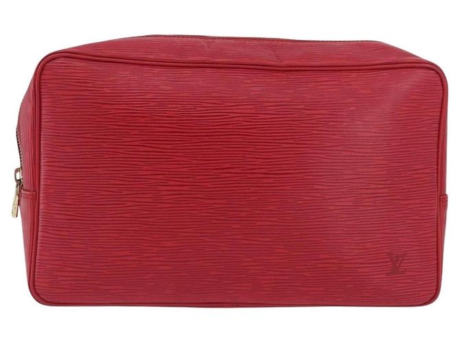 Louis Vuitton Trousse Toiletry Monogram Canvas 28 Roja