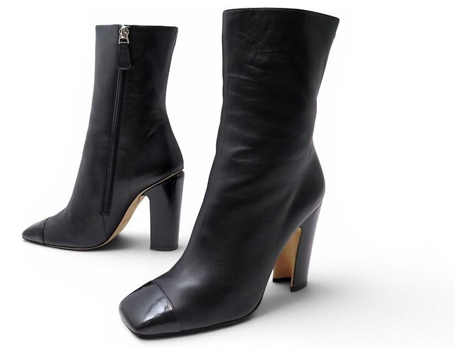 BOTINES CHANEL G29984 38 BOTAS DE CUERO NEGRO