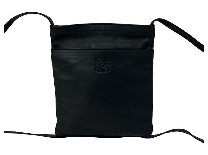 Mini bolsa de ombro em couro com logotipo Anagram em relevo Loewe Preto