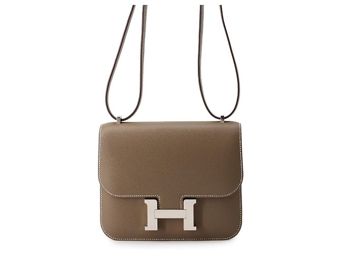 Hermès Bolsa de Ombro Mini Constance Hermes Taupe