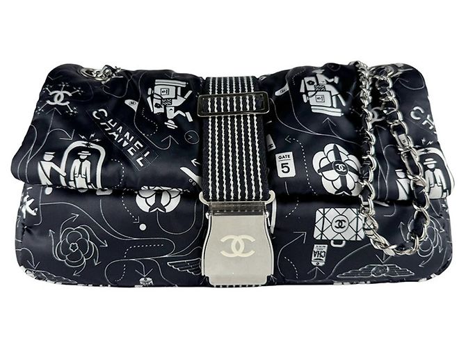 Chanel CHANEL Borsa a tracolla Nero Bianco