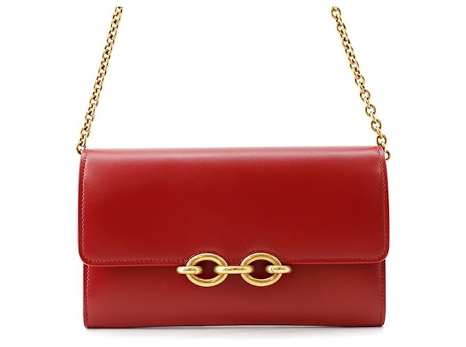 Portefeuille à bandoulière avec chaîne Yves Saint Laurent en rouge 