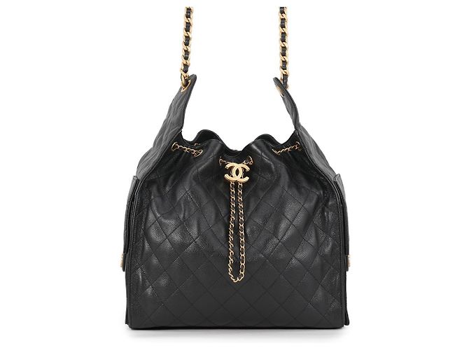 Borsa a tracolla Chanel Matelassé Black Chain Nero