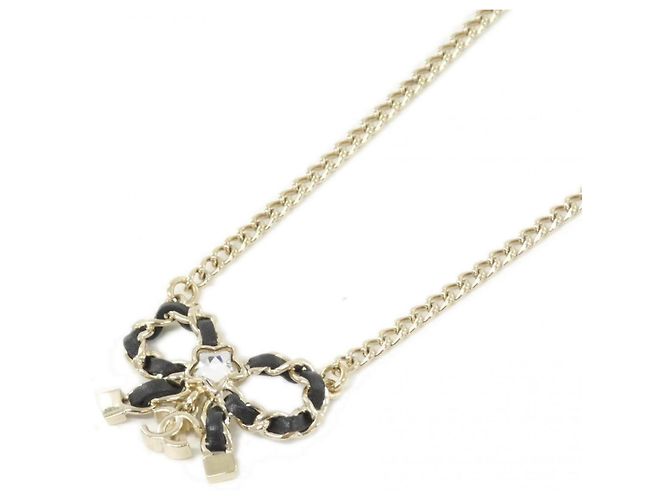 Colar Chanel ABG277 Preto Dourado