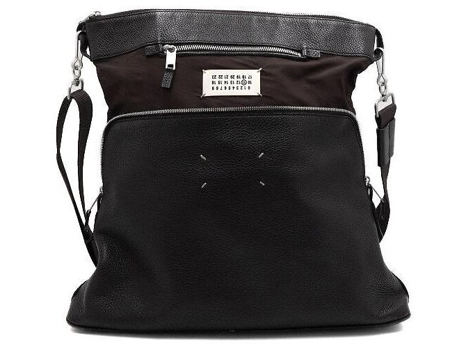 Maison Martin Margiela Bolsa de ombro e bolsa transversal em couro marrom