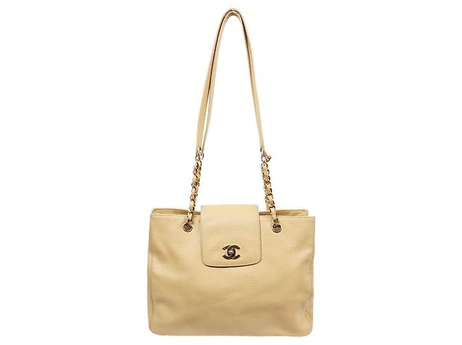Chanel Bolsa de Ombro Beige Caviar CC Chain Marrom