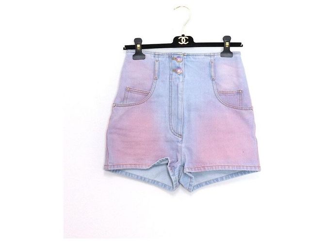 Chanel Short de denim lavado Cruise para mulher Multicor