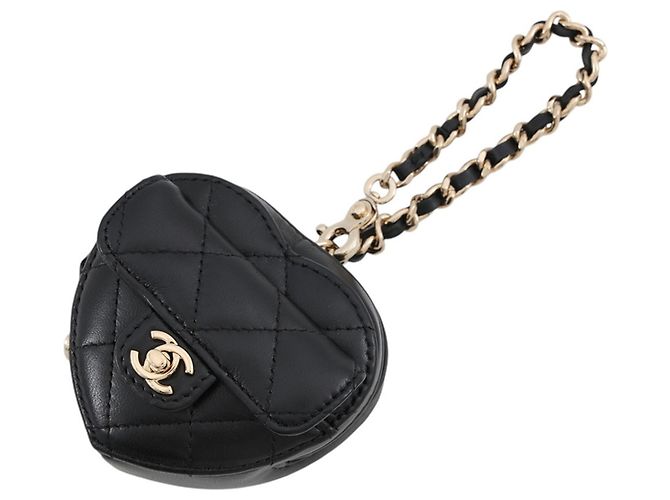 Charm per borsa Chanel Matelassé Heart Nero