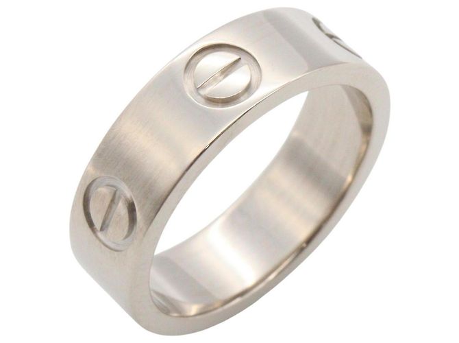 Anillo Love de Cartier en oro blanco de 18K