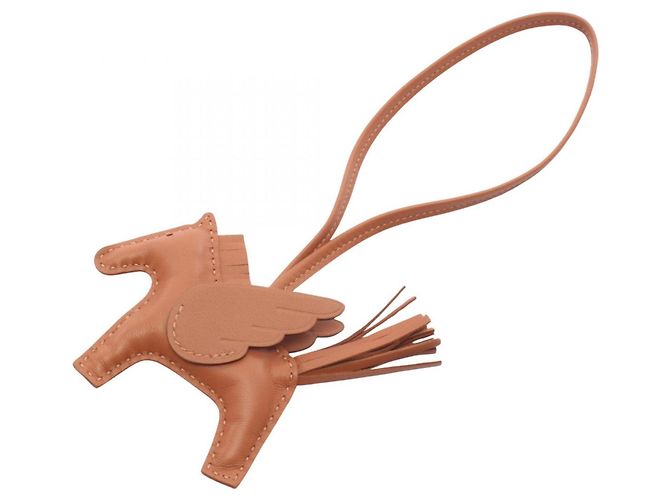 Hermès Hermes Rodeo Pegasus PM Gold Charm Accessoire Marron