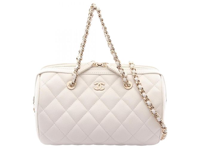 Bolsa de Ombro 2-Way Matelassé Chanel Branco