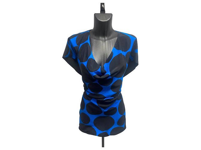 Abito in seta a pois blu e nero con scollo a cowl Gucci FW2009 di Frida Giannini