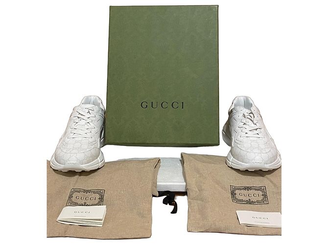 Gucci GG Supreme Sneaker aus Stoff Weiß