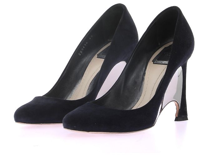 Dior Escarpins en daim marine à talons argentés