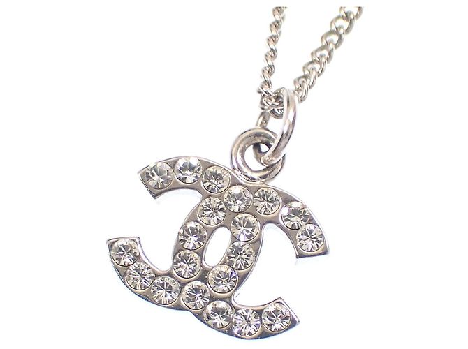 Timeless Collar Chanel Coco Mark