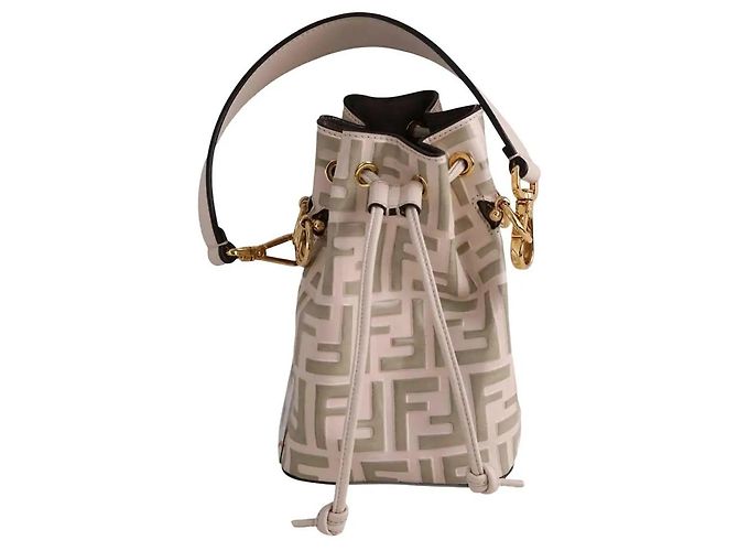Fendi Bolsa Mon Tresor bege