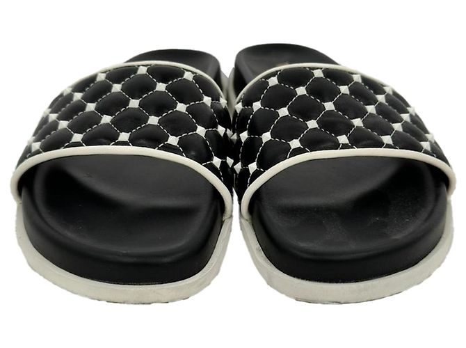 Red Valentino Sandali Rockstud Valentino Garavani in pelle nera Nero