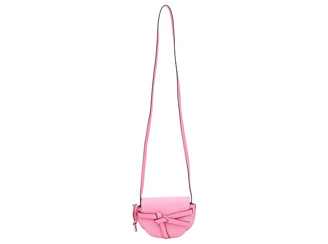 Mini Gate Crossbody Bag em couro de bezerro rosa Loewe
