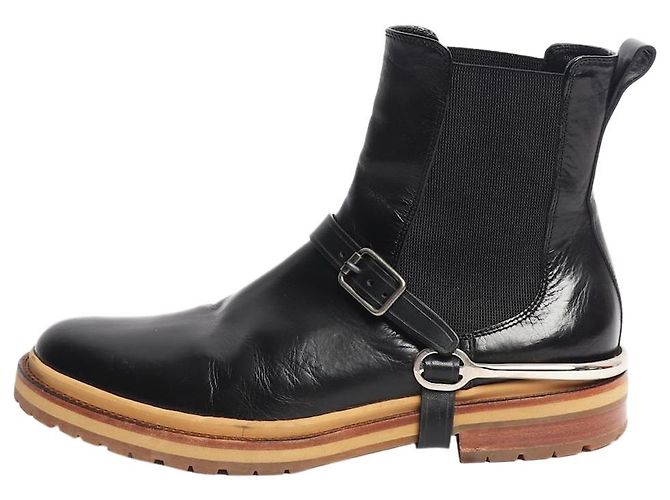 Dries Van Noten Black leather ankle boots - size UK 8
