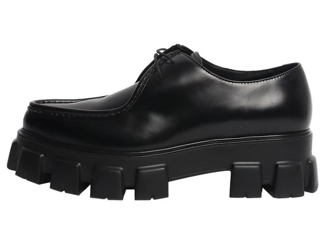 Prada Chaussures à lacets à plateforme noires - taille UK 8