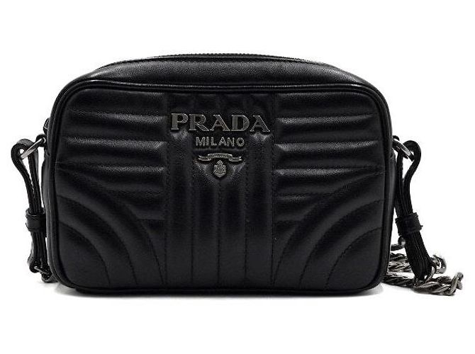 Prada Mini borsa a tracolla in pelle nera Nero