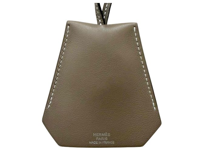 Hermès Colar Clochette de couro grande Hermes Taupe