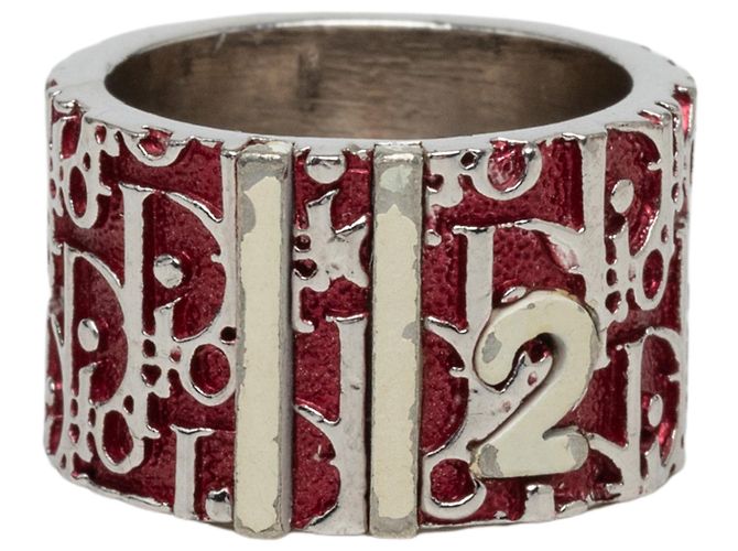 Anel de banda Trotter em prata, latão e esmalte da Dior