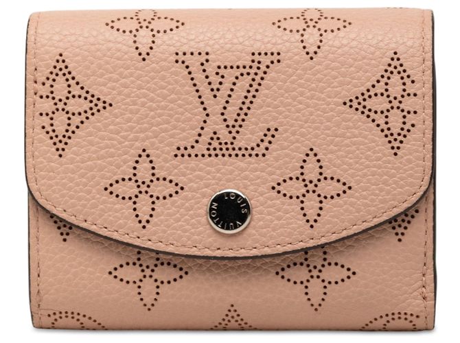 Louis Vuitton Rosa Monogram Mahina Iris XS