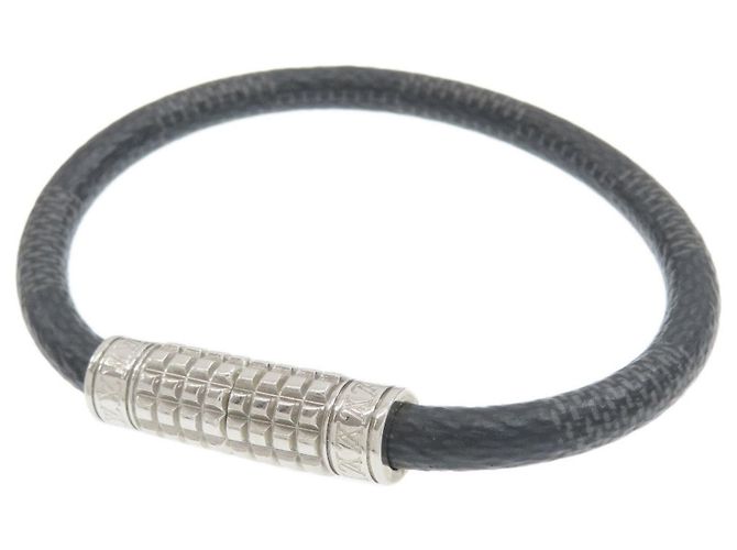 Bracciale Charm in tela Damier Graphite di Louis Vuitton Marrone