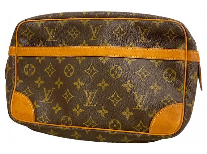 Clutch Louis Vuitton Monogram Compiegne 28 Marrom