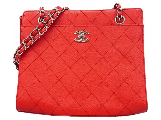 Borsa Tote Chanel Red Matelassé Chain Rosso