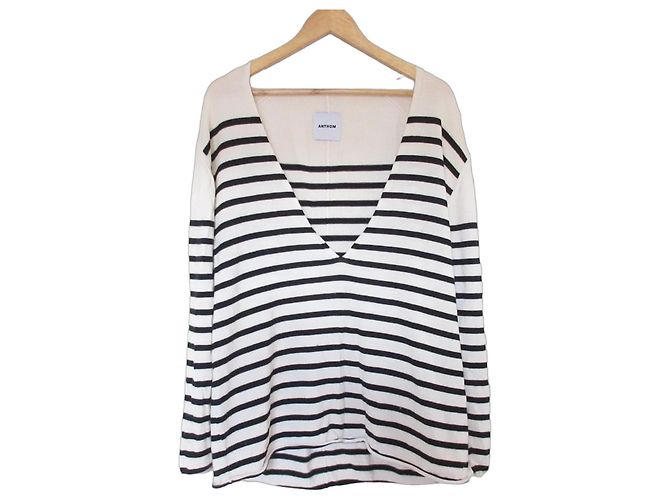 Autre Marque ANTHOM V-Ausschnitt gestreifter Strickpullover Schwarz
