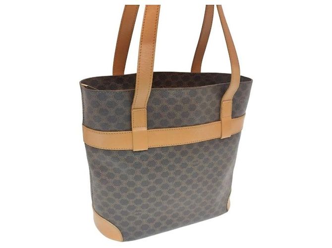 Céline Bolsa de ombro em macadâmia com acabamento em couro marrom