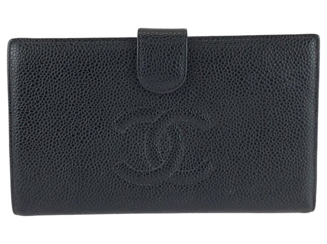 Chanel Black Leather Bi-Fold Middle Wallet