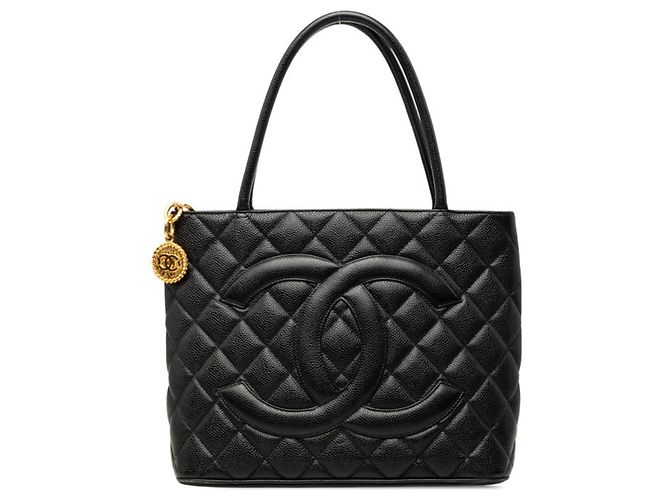 Sac cabas Chanel Matelassé Coco Mark Reissue Noir