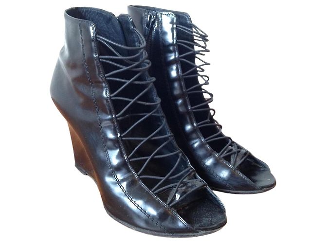 Givenchy Black Leather Wedge Boots Size 39