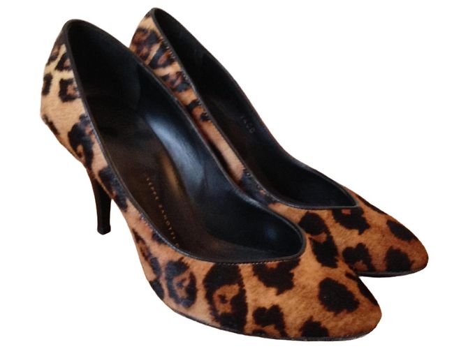 Décolleté Giuseppe Zanotti Leopard T.37 Beige