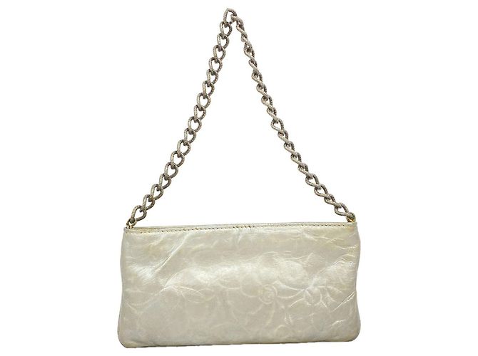 Pochette in pelle argento Chanel