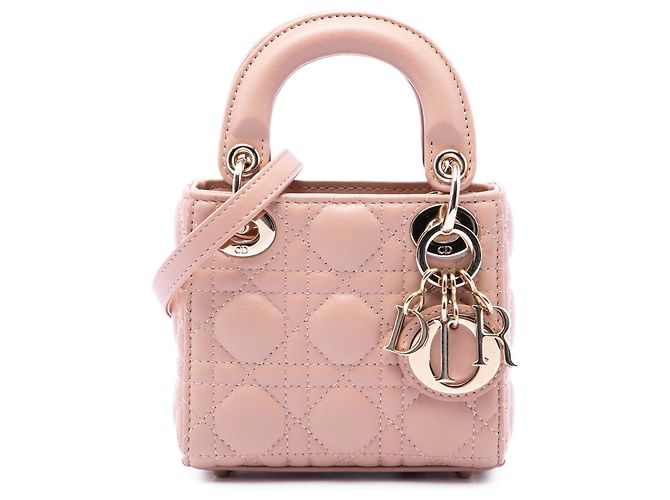 Lady Dior en micro agneau rose cannage Dior