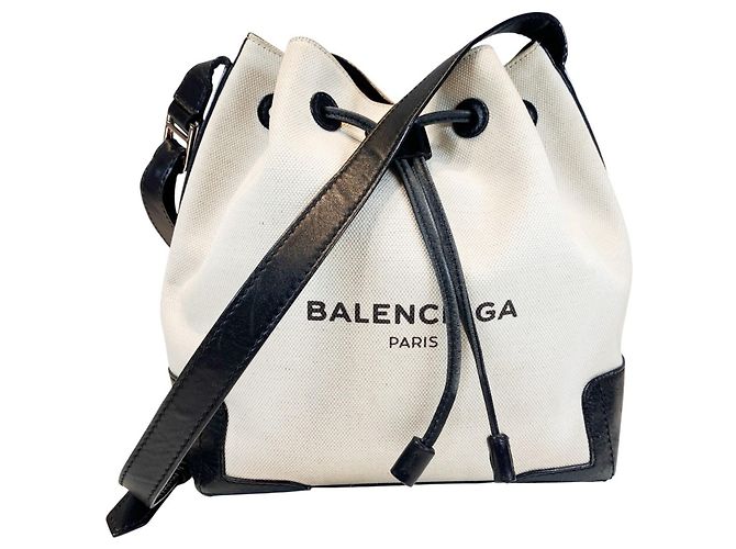 Borsa a tracolla a secchiello blu navy Balenciaga Nero Bianco