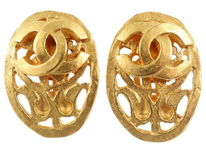 Orecchini a clip ovali Chanel CC placcati oro D'oro