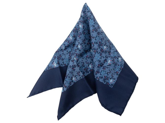 Lenço de seda 90 Hermès azul com flores e borboletas